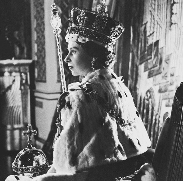 67 років на престолі: як відбувалася коронація Єлизавети II
