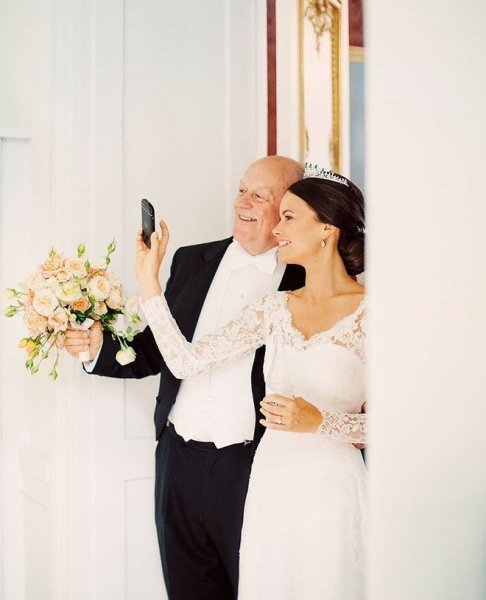 Фото з весілля принца Швеції, які до цього ти точно не бачила