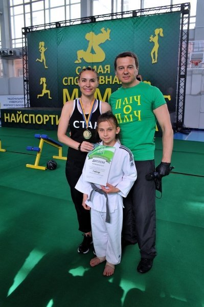 Найспортивніша мама: Віталіна Ющенко перемогла у змаганнях