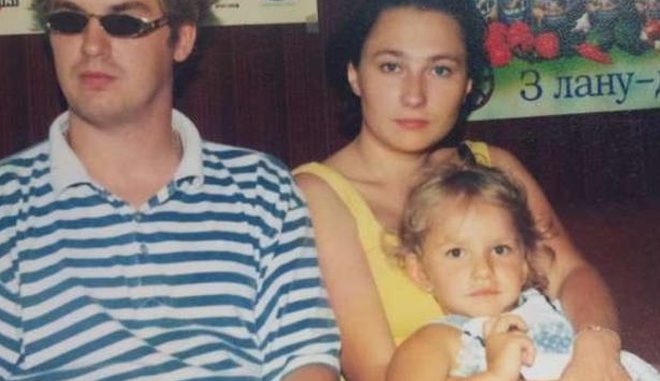 ponomarov-ta-mozgova-pokazali-ridkisni-foto-iz-spilnoju-dochkoju-46e05ea.jpg