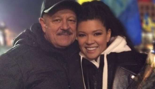 ruslana-zapostila-ridkisne-foto-z-batkom-pid-chas-yihnoyi-korotkoyi-zustrichi-u-lvovi-72c701e.jpg