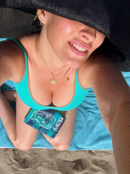 Астаф'єва показала, як провела першу за час війни відпустку за кордоном