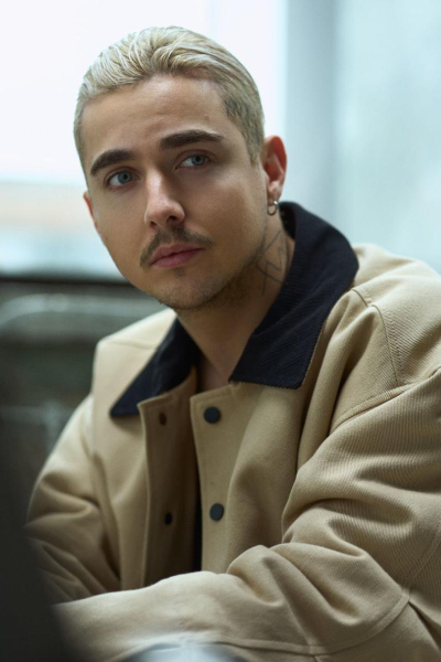 MÉLOVIN презентував ліричну роботу «Просто лети»