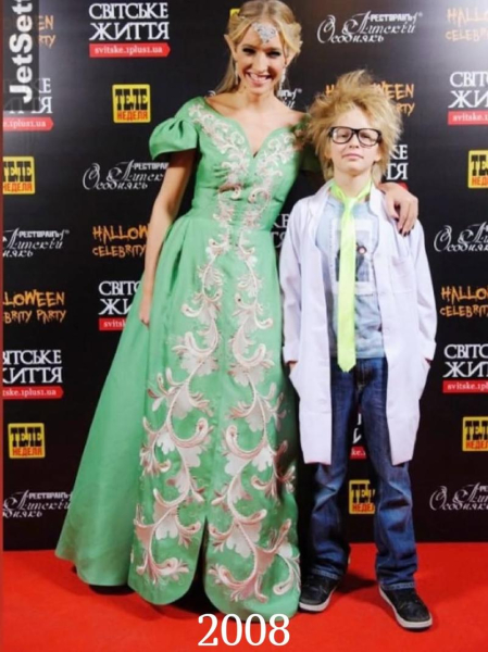 Осадча показала 10 своїх найяскравіших образів на Гелловін