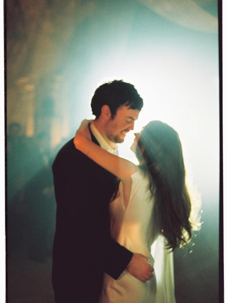 Дочка Бандераса та Гріффіт запостила нові фото з весілля