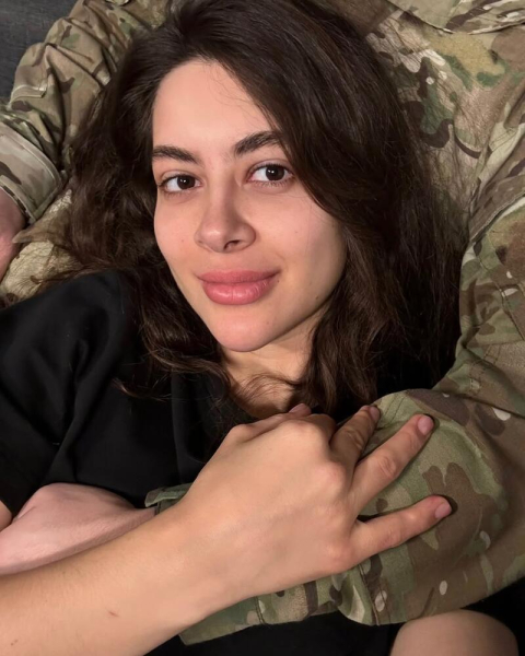 «Пройшов шлях від піхотинця до командира»: Раміна заявила, що зустрічається з відомим військовим