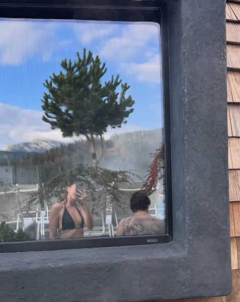 Наречений Лесі Нікітюк поділився рідкісними фото з нею та 5-місячним сином