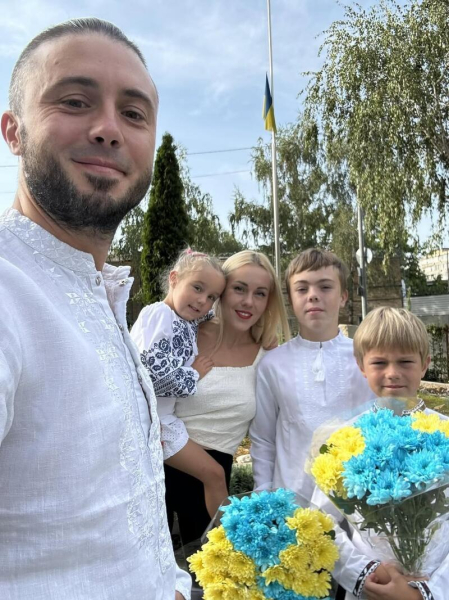 Олена Тополя розповіла, як діти дізналися про розлучення і чи змінюватиме прізвище