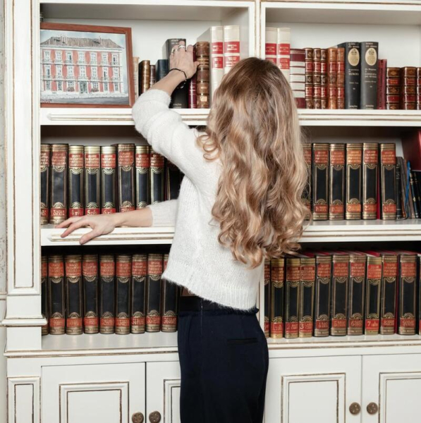 Фреймут запостила свої свіжі фото з нагоди 44-річчя