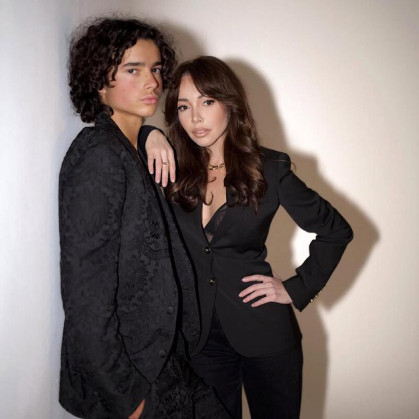 &laquo;Хто цей краш?&raquo;: Кухар показала нові фото сина з нагоди його 17-річчя