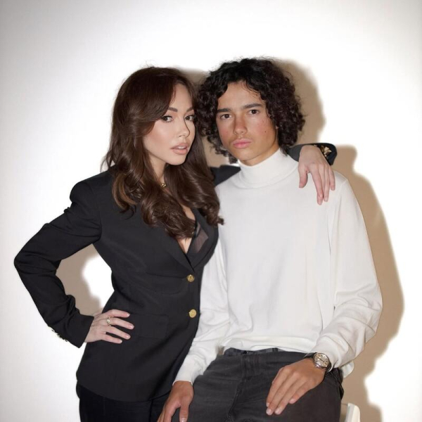 &laquo;Хто цей краш?&raquo;: Кухар показала нові фото сина з нагоди його 17-річчя