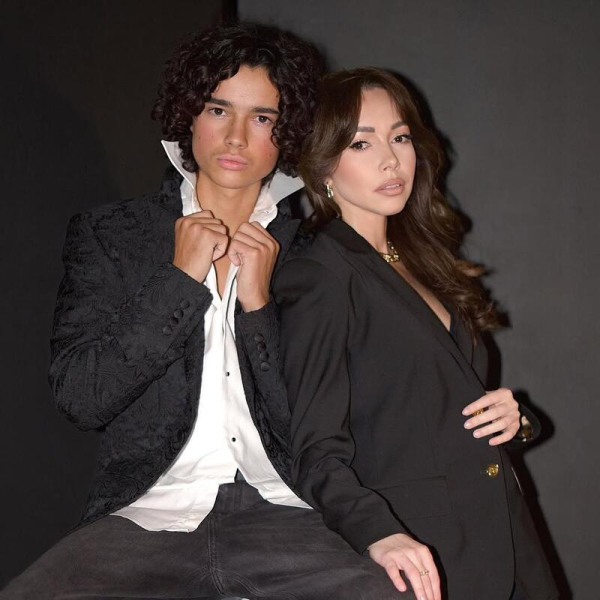 &laquo;Хто цей краш?&raquo;: Кухар показала нові фото сина з нагоди його 17-річчя