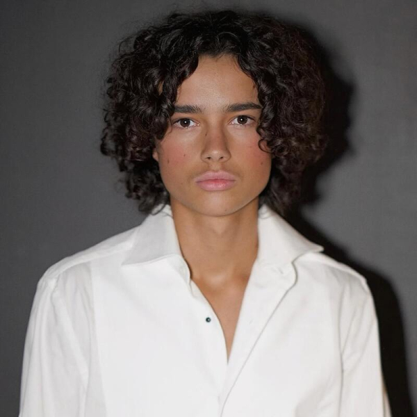 &laquo;Хто цей краш?&raquo;: Кухар показала нові фото сина з нагоди його 17-річчя