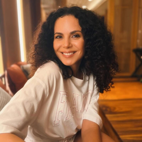 Каменських запостила пляжне фото та показала фігуру зблизька