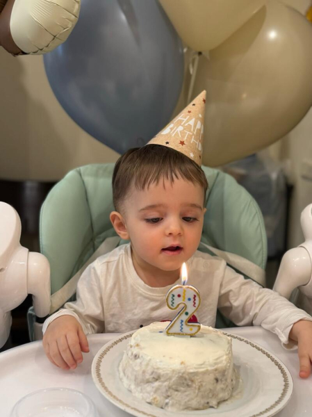 Козловський зворушливо привітав сина з 2-річчям і показав його свіжі фото