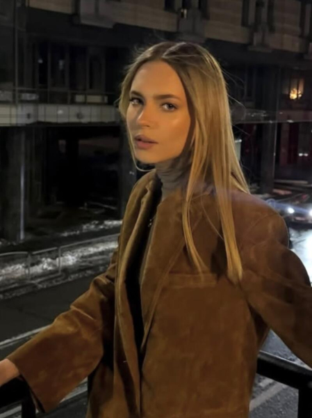 Кравець привітала дочку з 23-річчям та показала рідкісні фото із сімейного альбому