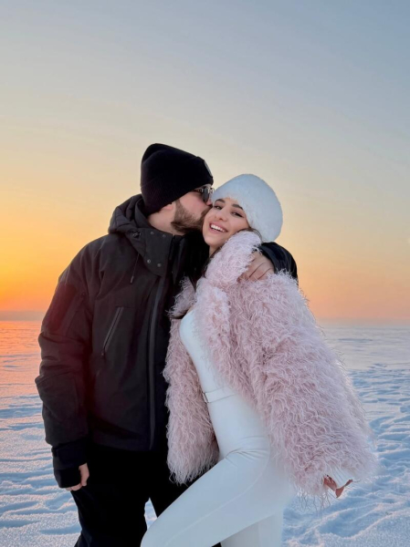 Skylerr запостила рідкісні фото з бойфрендом