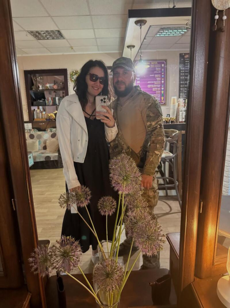 Вітвіцька запостила романтичні селфі з нареченим-військовим