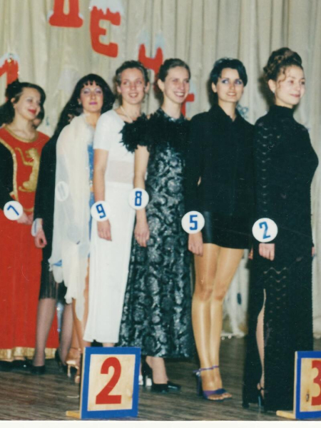 Зірка «МайстерШефа» Глінська показала себе у шкільні та студентські роки