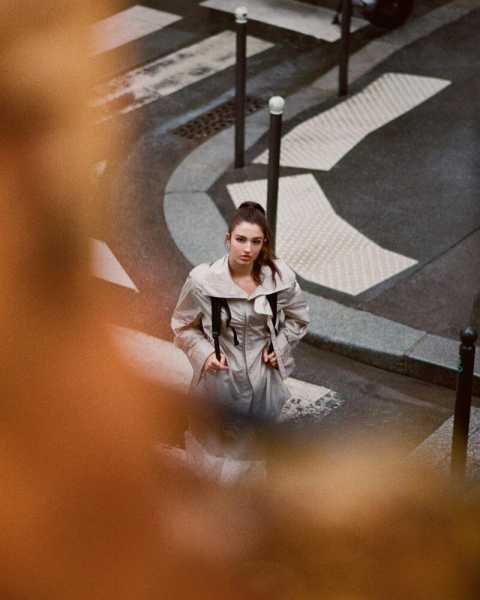 Молодша дочка Беллуччі та Касселя вперше знялася для обкладинки журналу