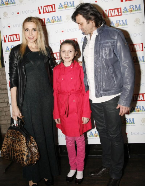 Ольга Сумська зворушила архівними кадрами на честь 24-річчя молодшої дочки