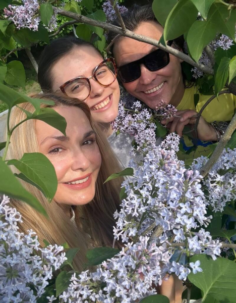 Ольга Сумська зворушила архівними кадрами на честь 24-річчя молодшої дочки