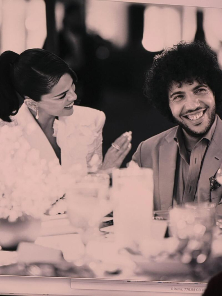 Селена Гомес поділилася романтичними фото з чоловіком-іменинником