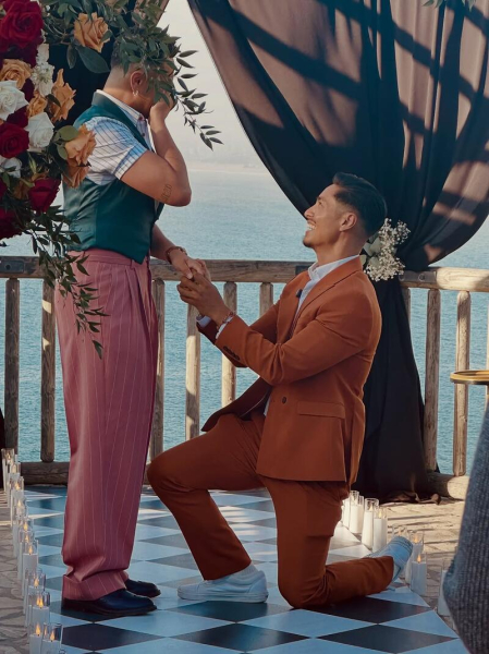 Суддя &laquo;Танцюють всі&raquo; Франциско Гомес одружується: фото із заручин