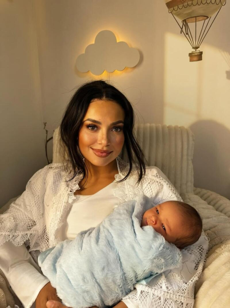 Зірка &laquo;Щоденників вампіра&raquo; Кет Грем народила первістка