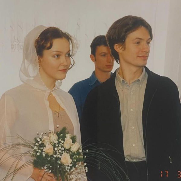 Зірка «Скаженого весілля» Леся Самаєва привітала чоловіка з 25-річчям шлюбу