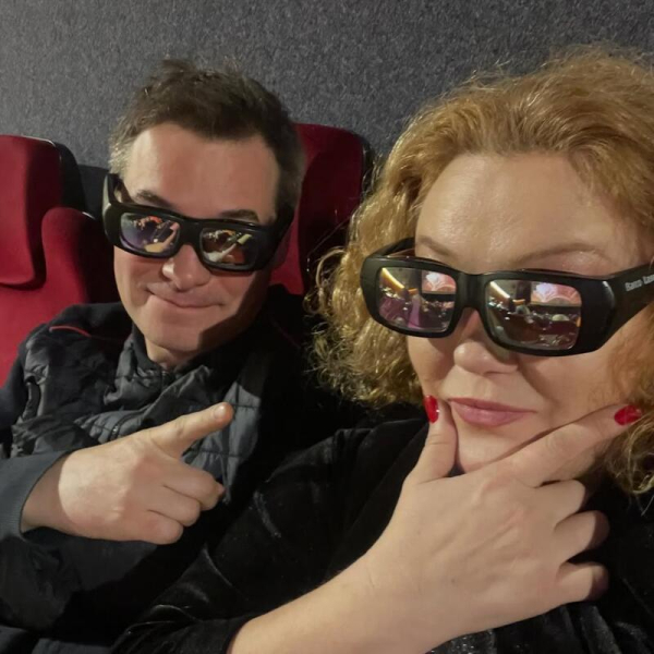 Зірка «Скаженого весілля» Леся Самаєва привітала чоловіка з 25-річчям шлюбу