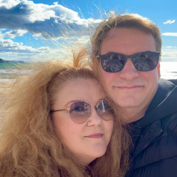 Зірка «Скаженого весілля» Леся Самаєва привітала чоловіка з 25-річчям шлюбу